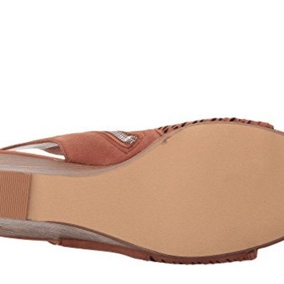 Steve Madden Women's Winny Cognac Nubuck Wedge - Picture 2 of 6